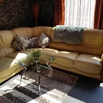 Lodge Winter & Summer -