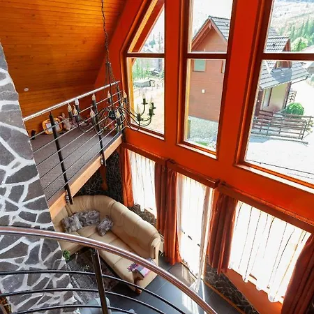 Orman Evi Winter & Summer -